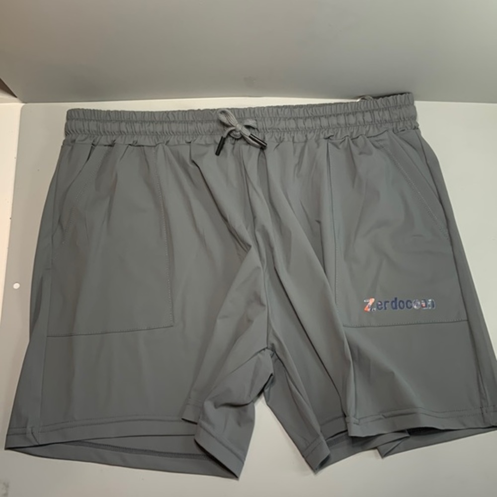 Zerdocean sport shorts. Elastic waist, drawstring, side pockets. Size 1X